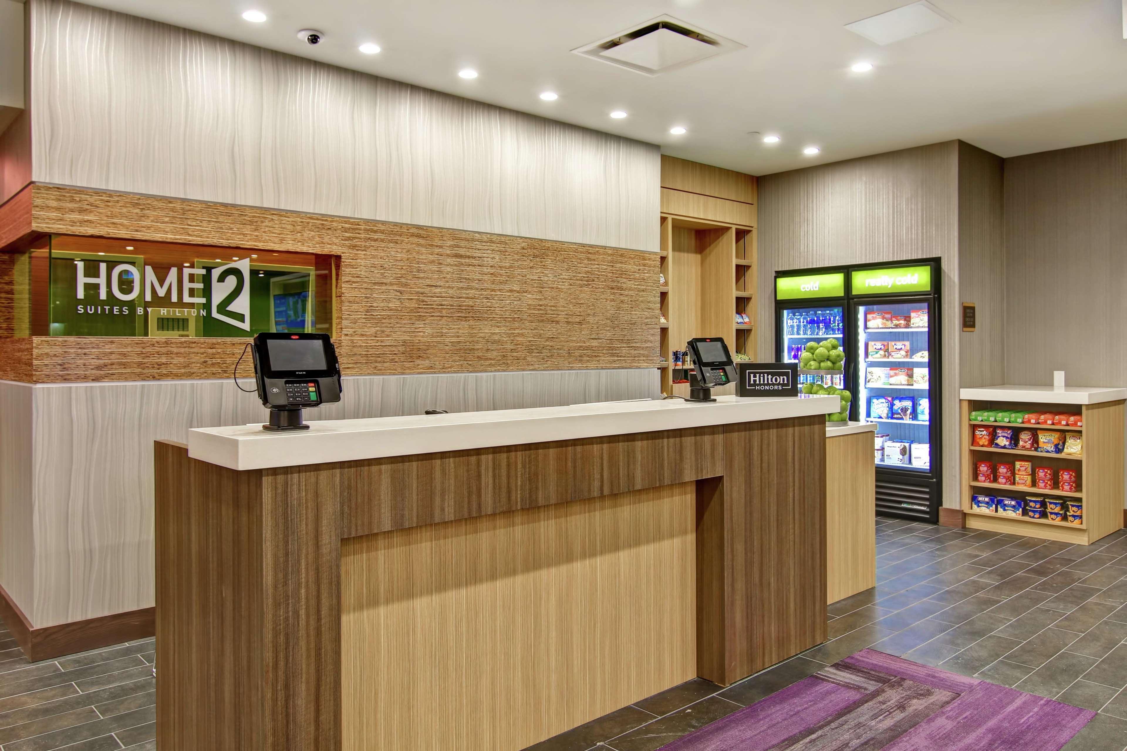 Home2 Suites By Hilton Edmonton South Buitenkant foto