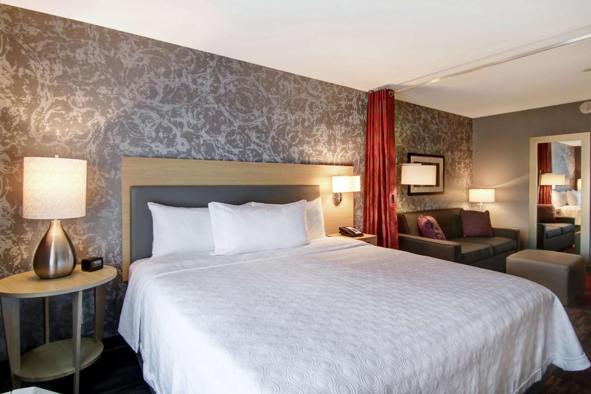 Home2 Suites By Hilton Edmonton South Buitenkant foto